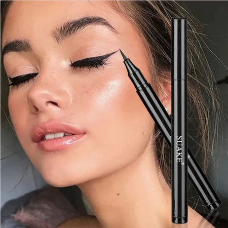 Eyeliner Liquide Précis - Waterproof et Longue Tenue